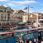 Avec Climatisation Et Parking, Proche Plages - Fr-1-338-632 Apartment Sete