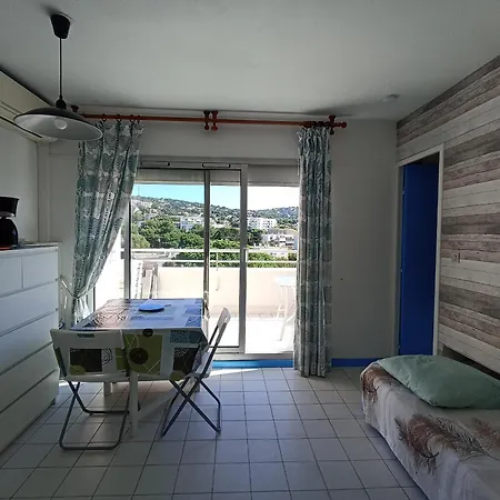 Avec Climatisation Et Parking, Proche Plages - Fr-1-338-632