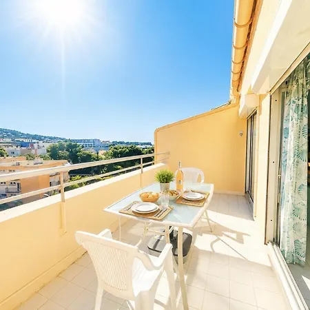 Avec Climatisation Et Parking, Proche Plages - Fr-1-338-632 *